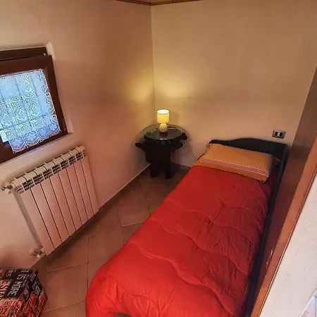 Spicchio Di Luna - *