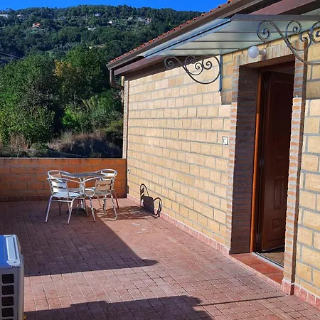 Spicchio Di Luna - Апартаменты Albiano Magra